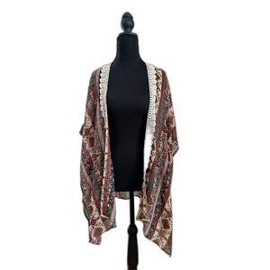 Women's Medium Sheer Jolt Lace Floral Kimono Cover Up